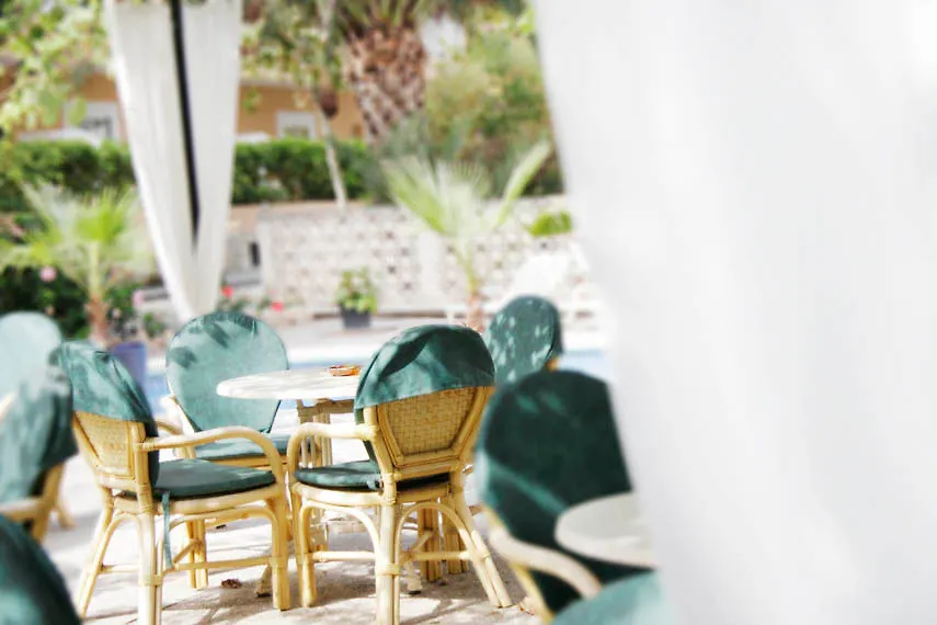 **  Hotel Morlans Villa Ana Peguera España
